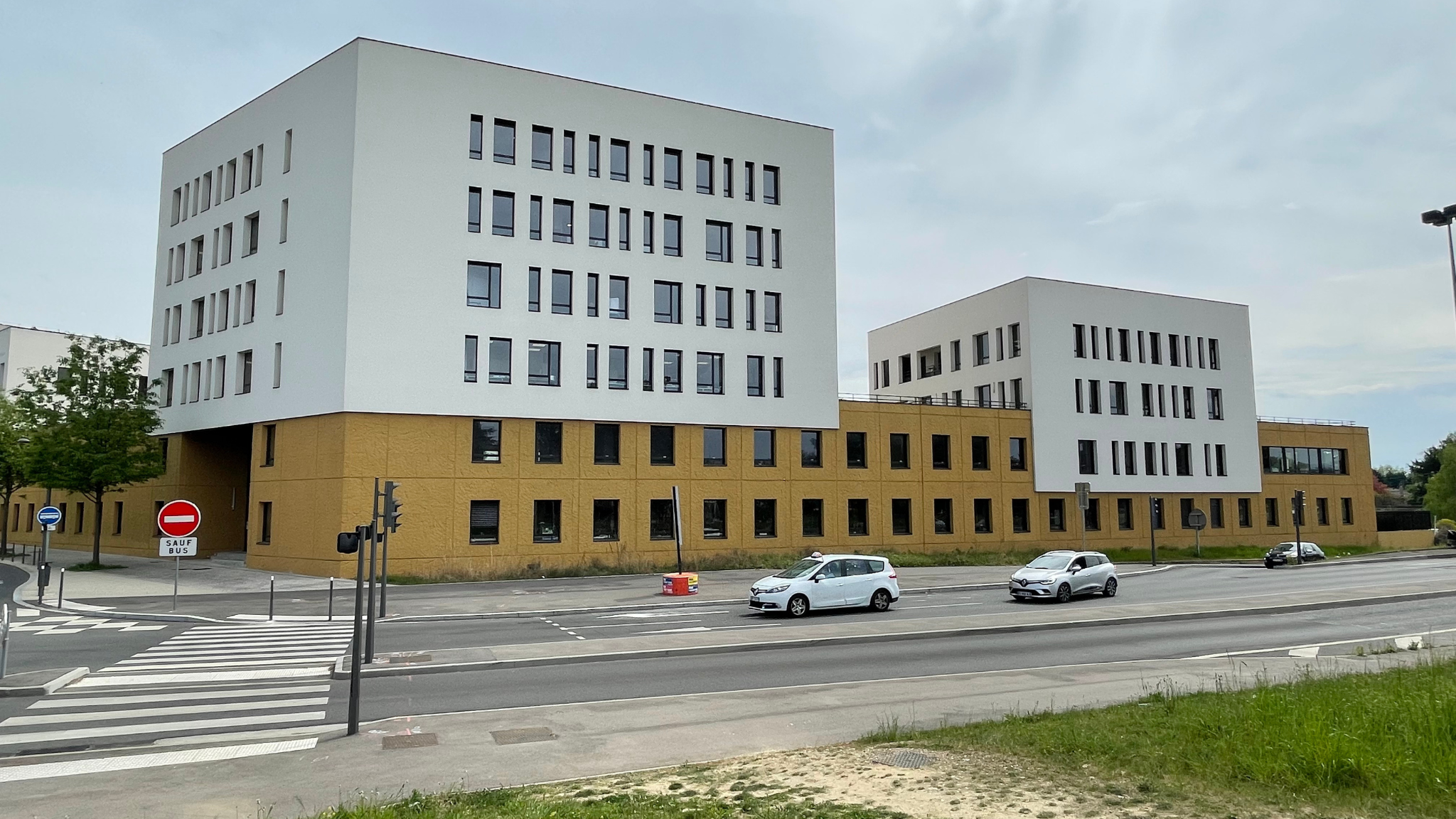 Bureaux et locaux d'activités à Lyon