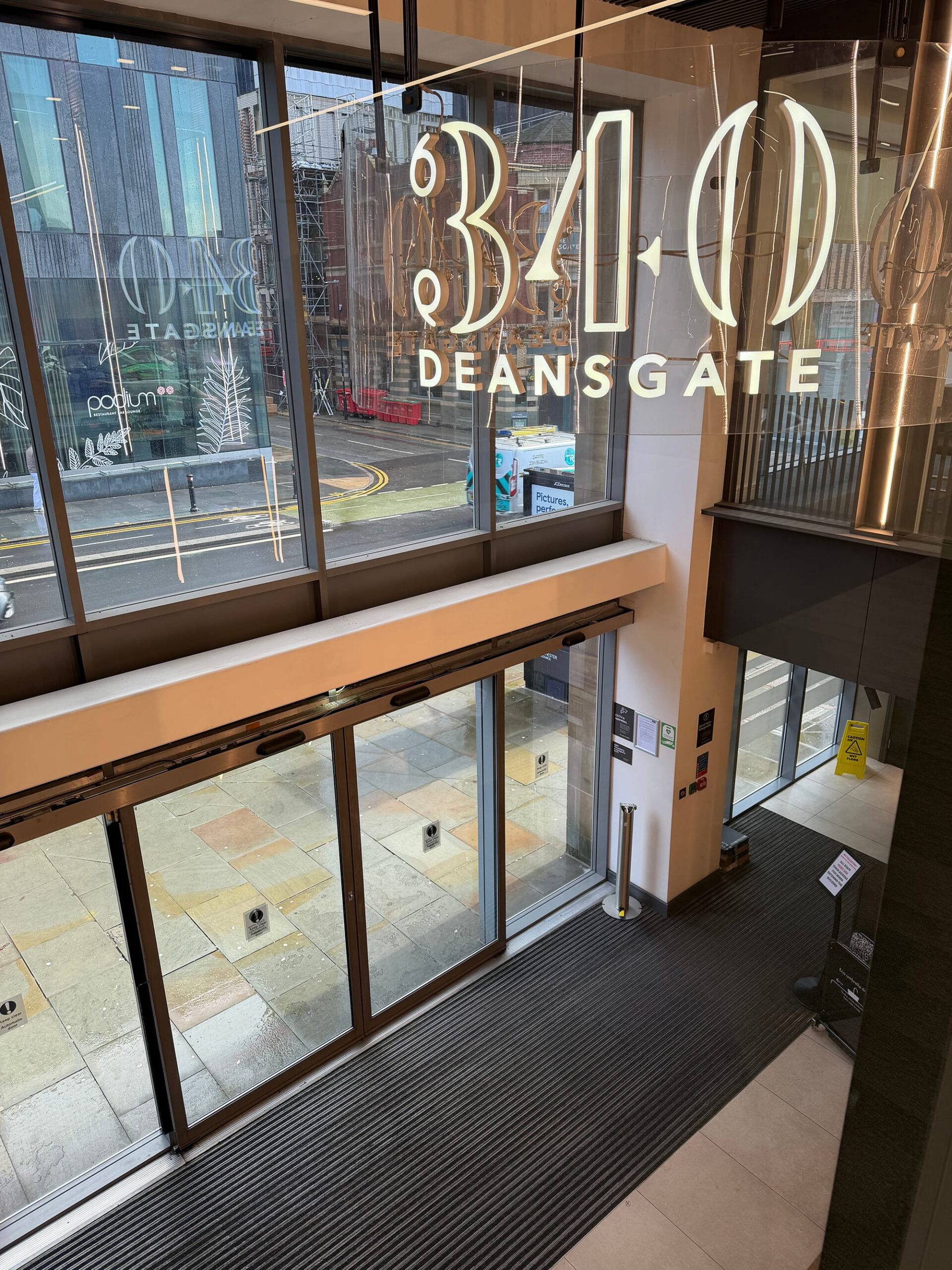 Bureaux - Manchester - int1