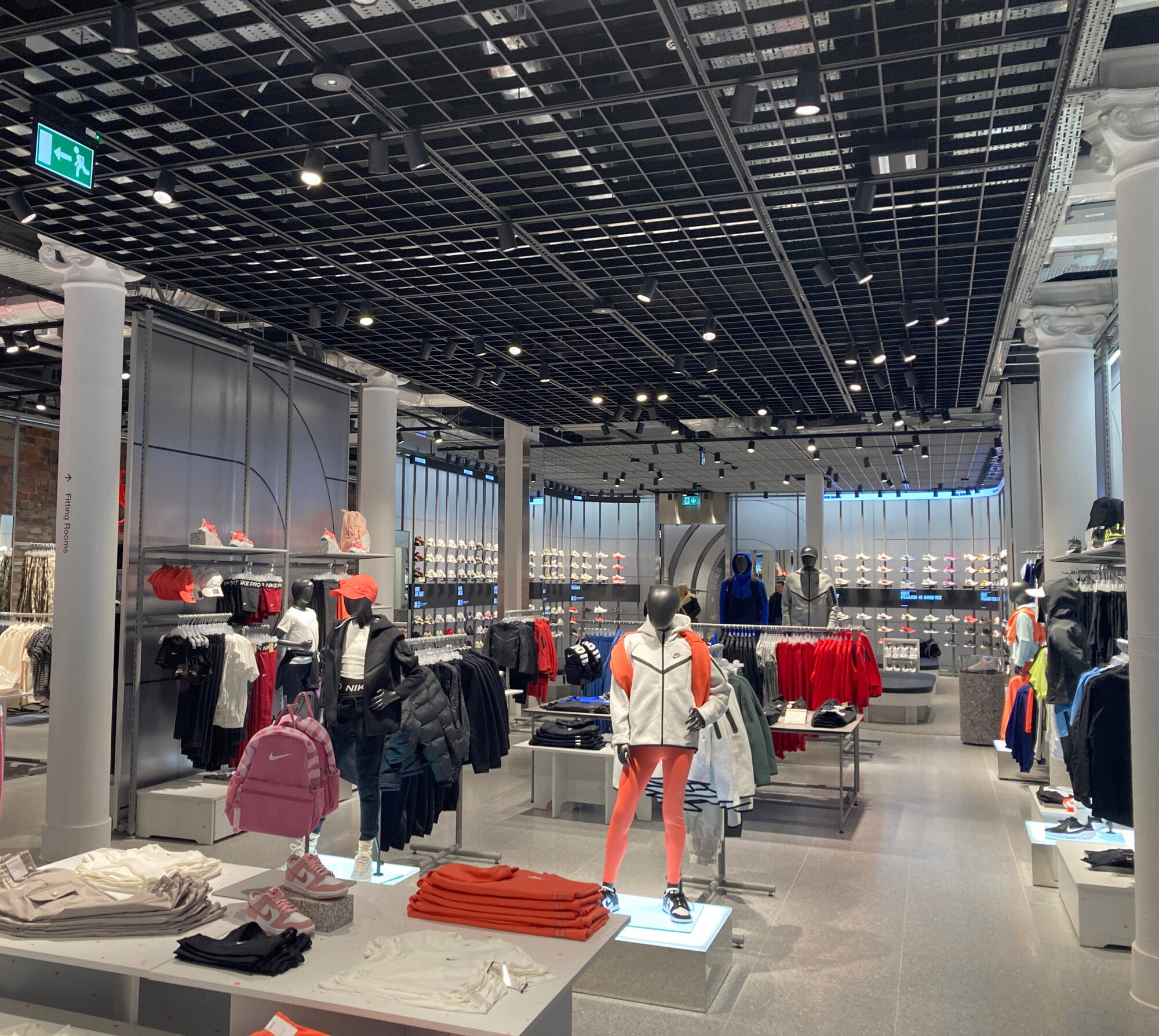 Magasin flagship Nike à Glasow - int